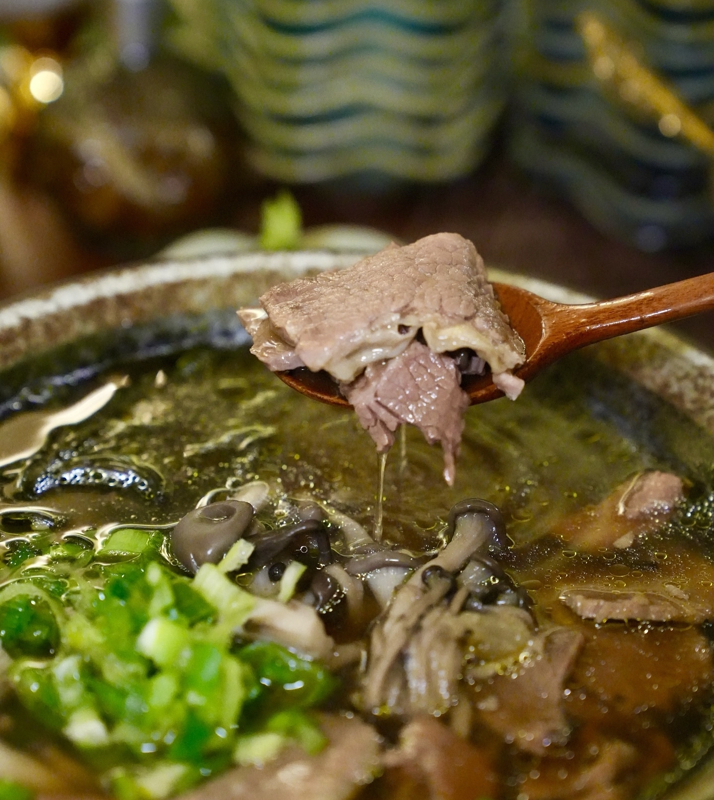 Premium beef in clear gomtang broth